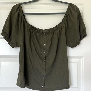 Cropped American Eagle babydoll tshirt